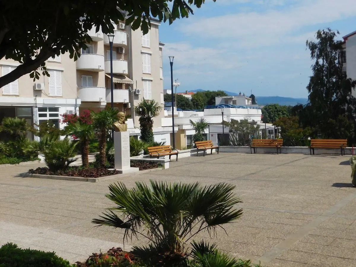 Studio Apartman Old Town Novi Vinodolski Hırvatistan