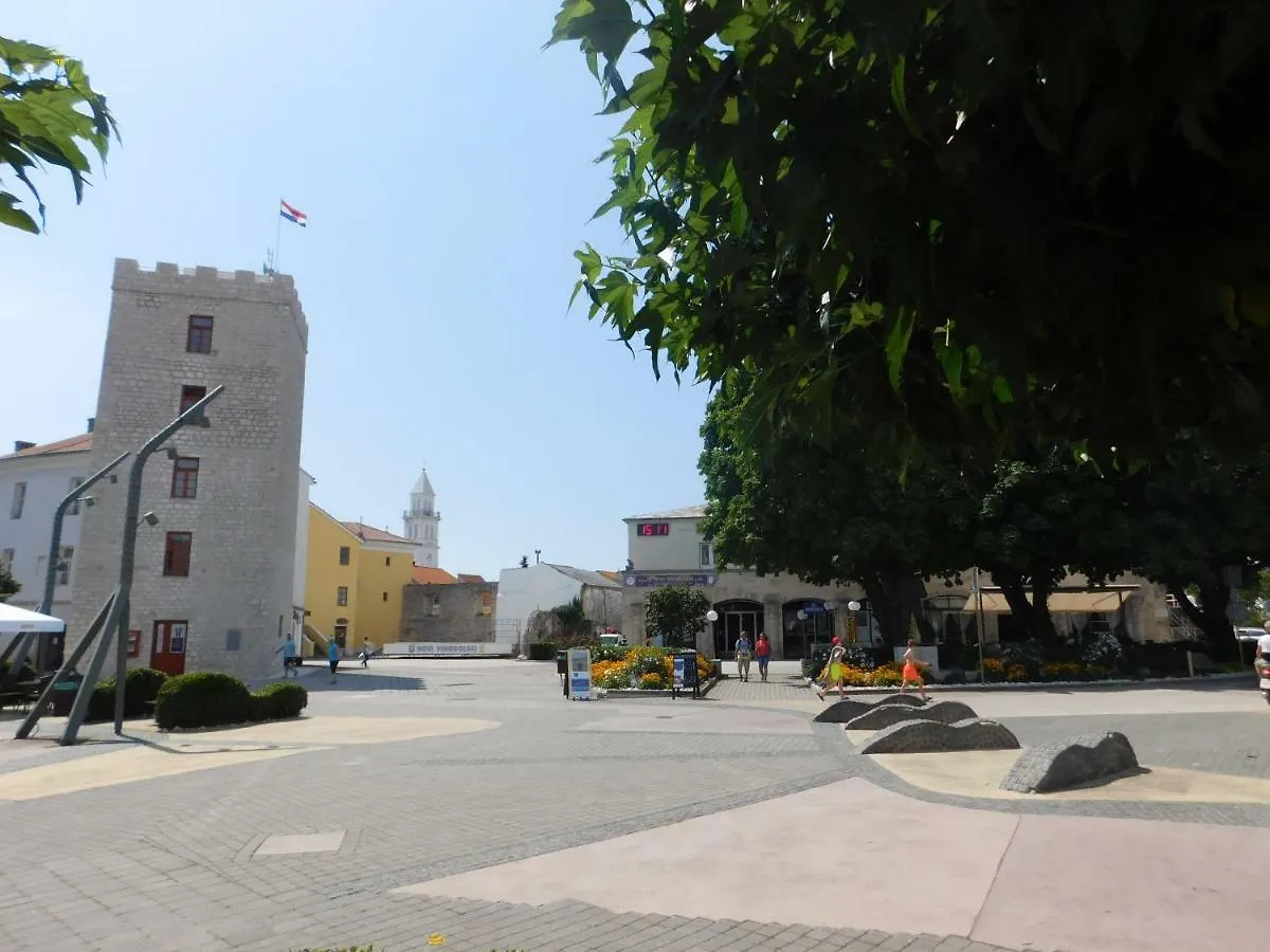 Daire Studio Apartman Old Town Novi Vinodolski Hırvatistan